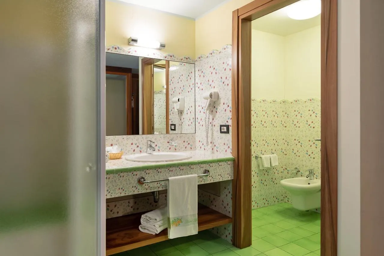Hotel Alexander Limone sul Garda