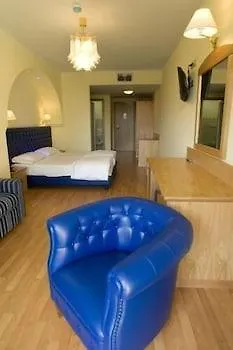 Hotel Alexander Limone sul Garda 4*,