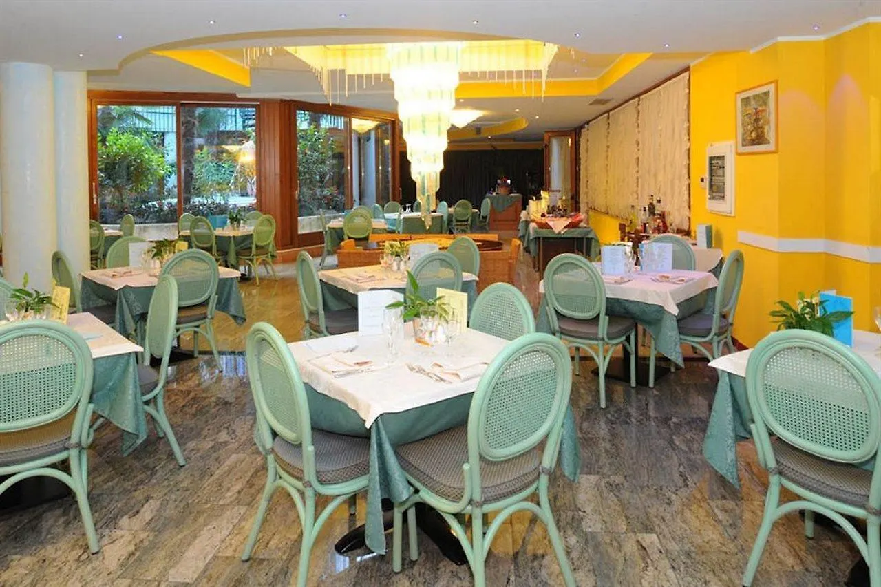 ****  Hotel Alexander Limone sul Garda Olaszország