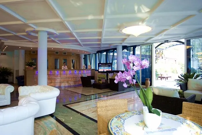 Hotel Alexander Limone sul Garda